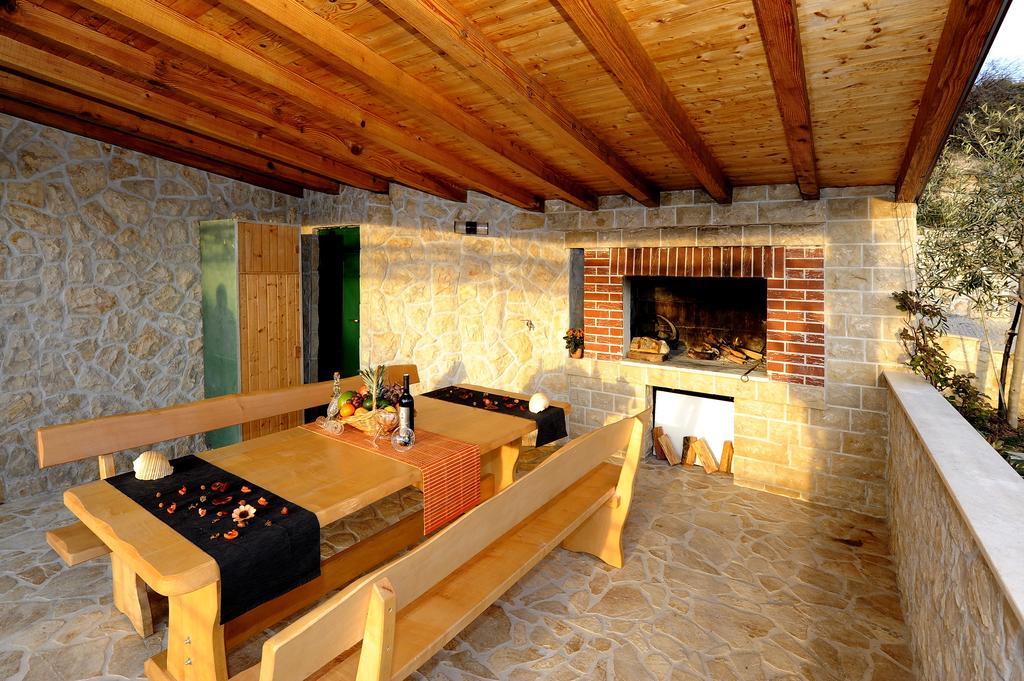 סביד Holiday Home Mirna Vala מראה חיצוני תמונה