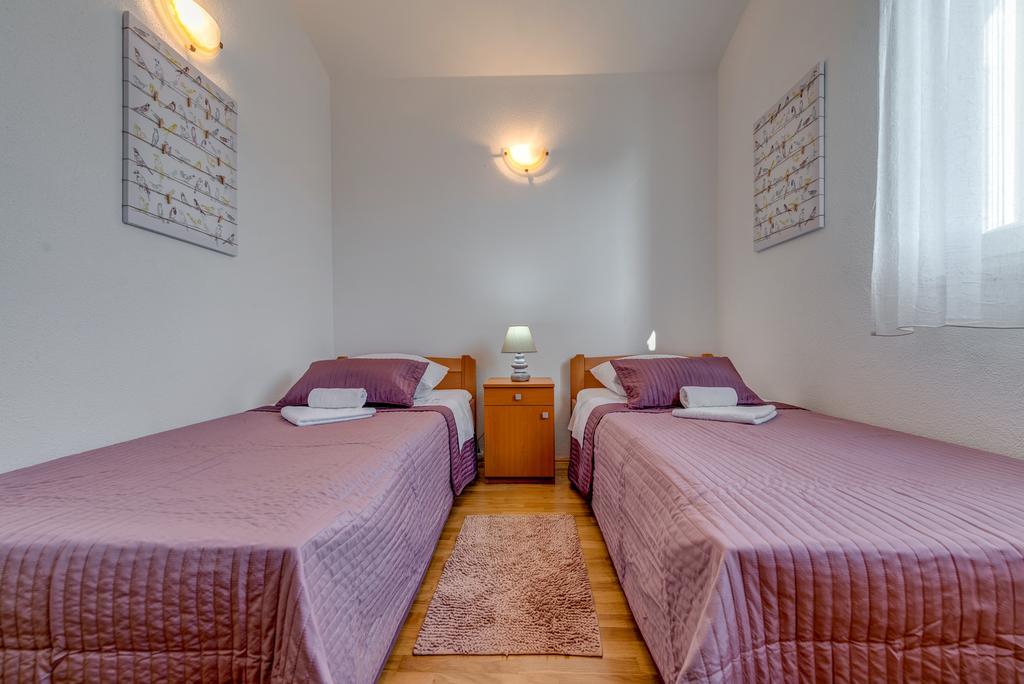 סביד Holiday Home Mirna Vala מראה חיצוני תמונה