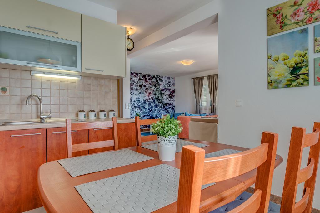 סביד Holiday Home Mirna Vala מראה חיצוני תמונה
